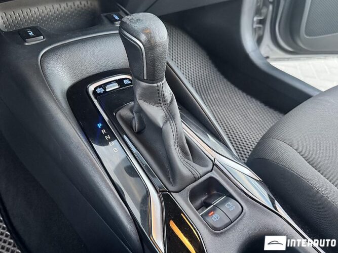 Toyota Corolla 40 interauto-car