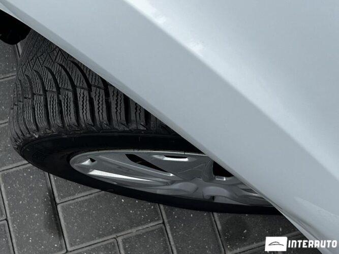 Ford C-MAX 43 interauto-car