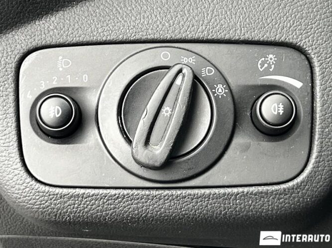 Ford C-MAX 45 interauto-car