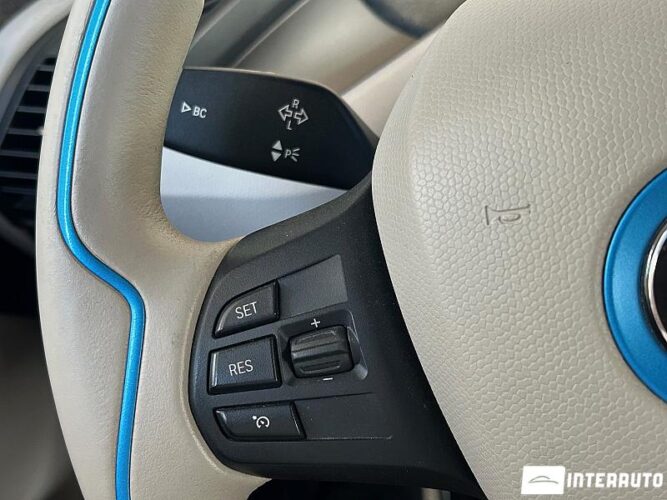 BMW i3 38 interauto-car