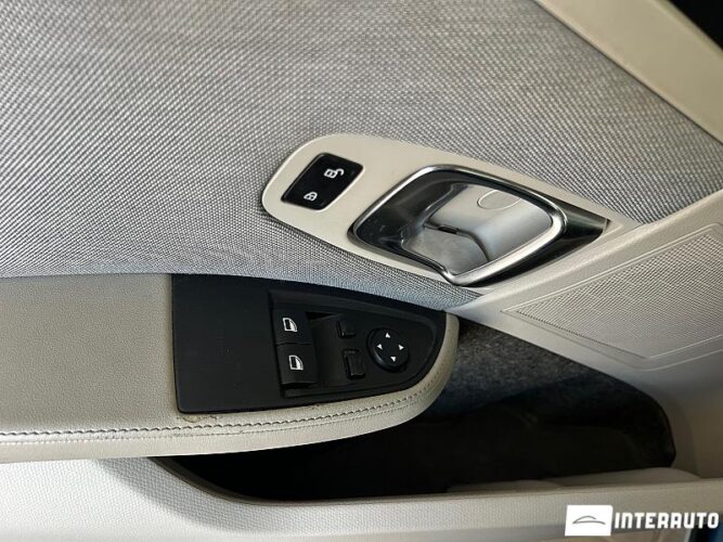 BMW i3 35 interauto-car
