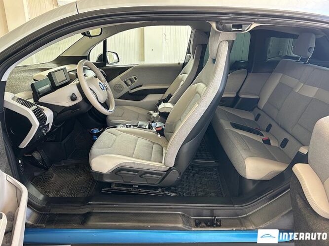 BMW i3 34 interauto-car