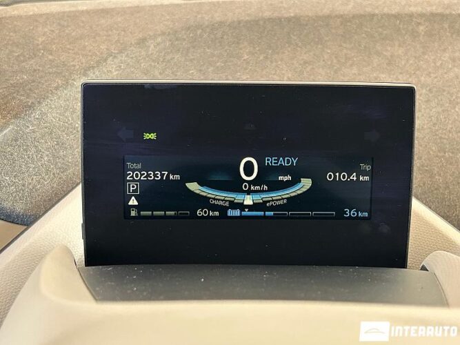 BMW i3 42 interauto-car
