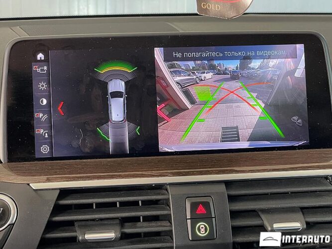 BMW X3 3.0i 47 interauto-car