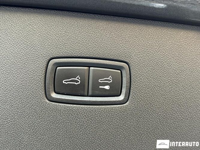 Porsche Cayenne Coupe 57 interauto-car