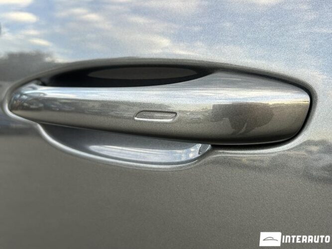 Porsche Cayenne Coupe 40 interauto-car