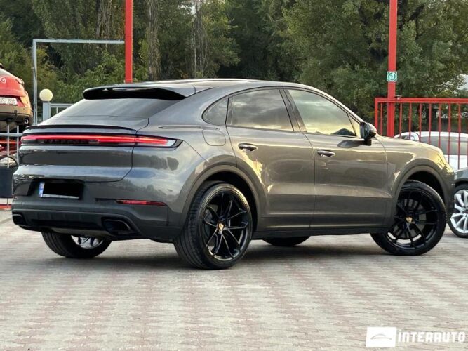 Porsche Cayenne Coupe 37 interauto-car