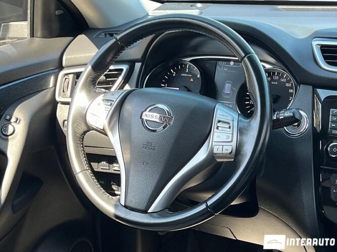 Nissan X-Trail 37 interauto-car