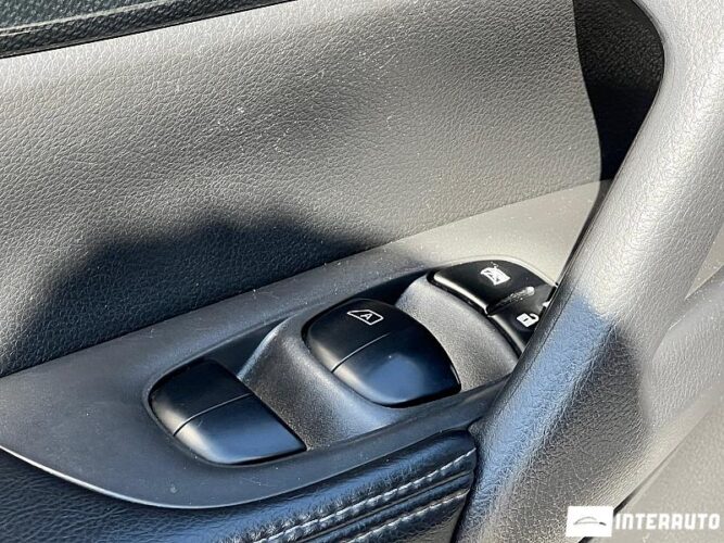 Nissan X-Trail 43 interauto-car