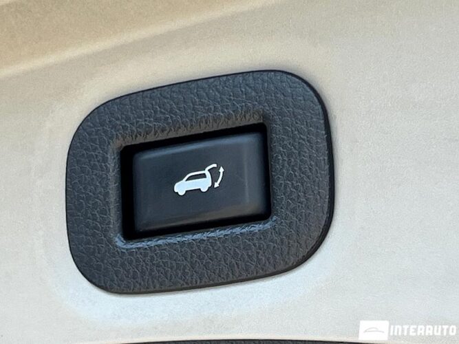 Nissan X-Trail 46 interauto-car