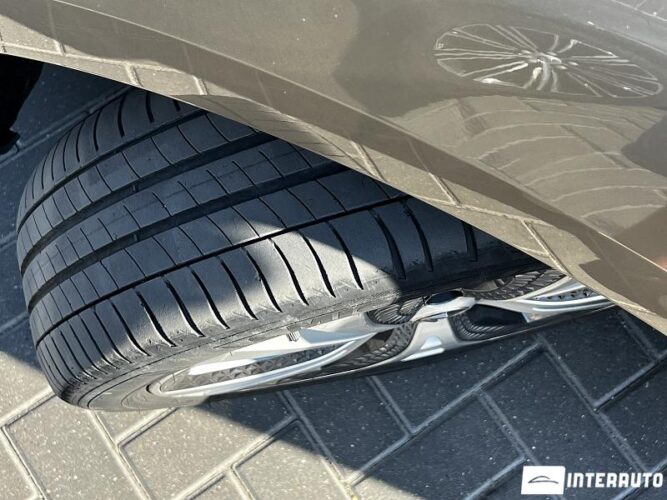 Renault Grand Scenic 42 interauto-car