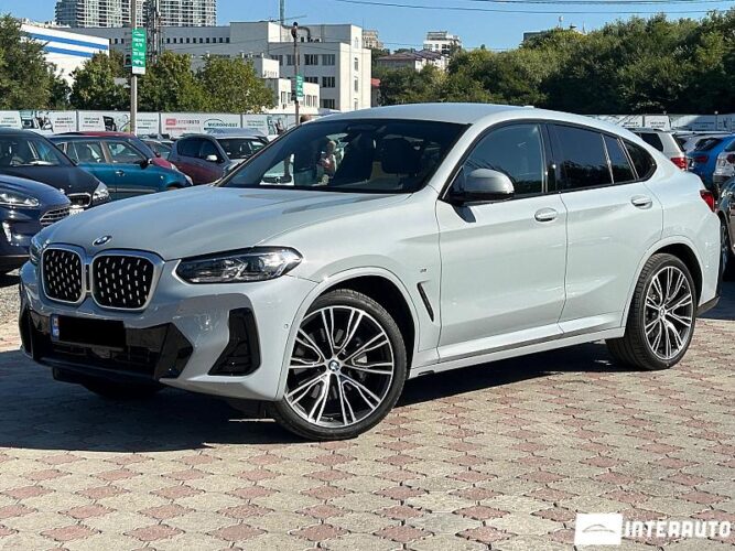 BMW X4 3.0D 29 interauto-car
