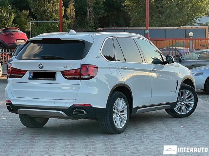 BMW X5 4.0e 33 interauto-car