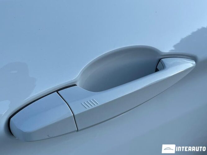 BMW X5 4.0e 35 interauto-car