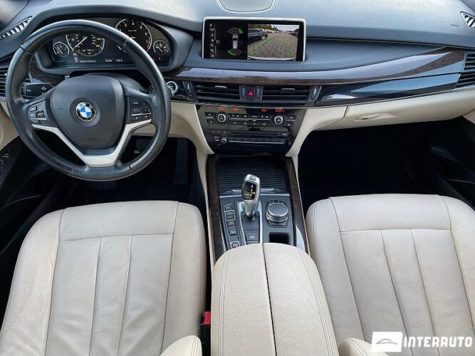 BMW X5 4.0e 38 interauto-car