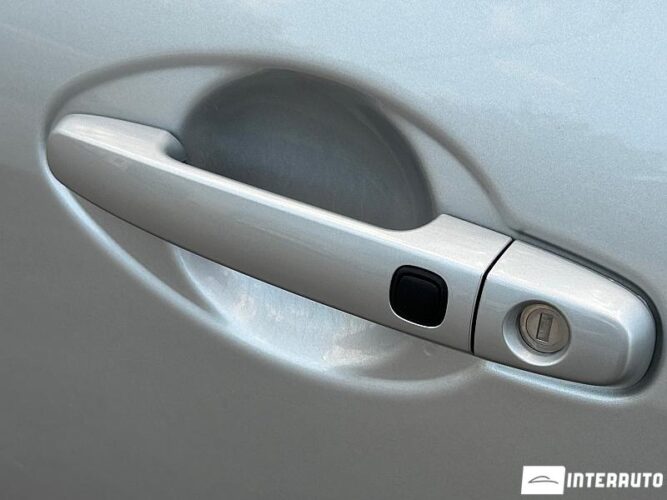 Toyota Auris 33 interauto-car