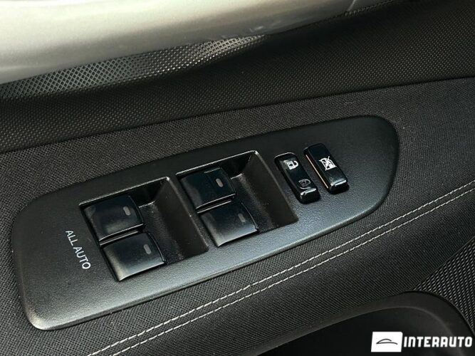 Toyota Auris 35 interauto-car