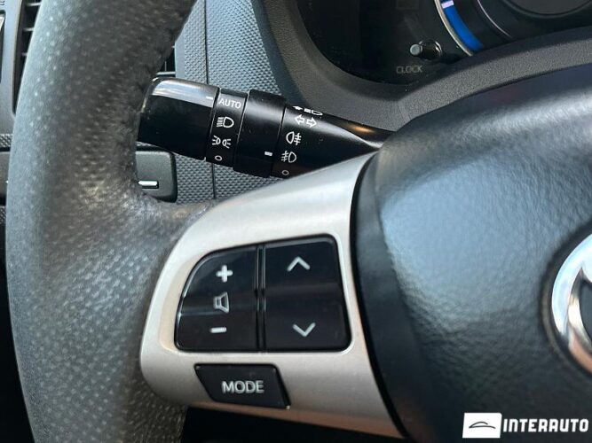 Toyota Auris 38 interauto-car