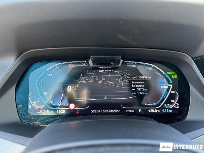 BMW X5 4.5e 51 interauto-car