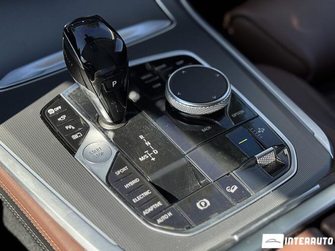 BMW X5 4.5e 54 interauto-car
