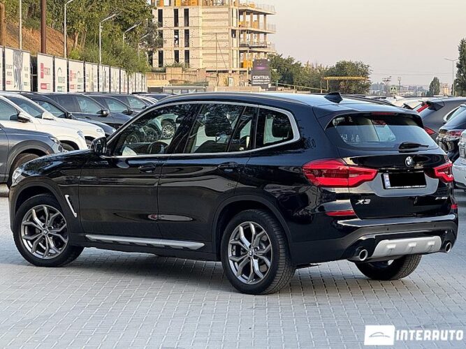 BMW X3 2.0D 35 interauto-car