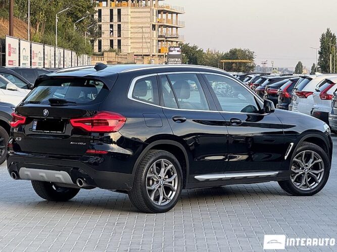 BMW X3 2.0D 34 interauto-car