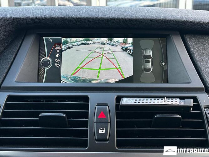 BMW X6 4.0D 41 interauto-car