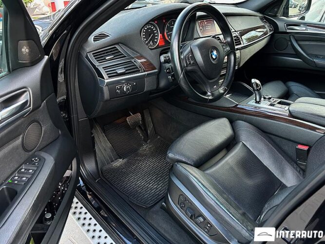 BMW X6 4.0D 34 interauto-car
