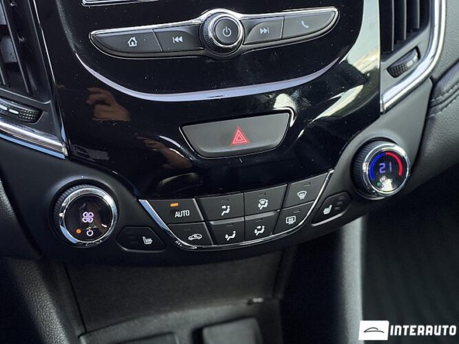 Chevrolet Cruze 40 interauto-car