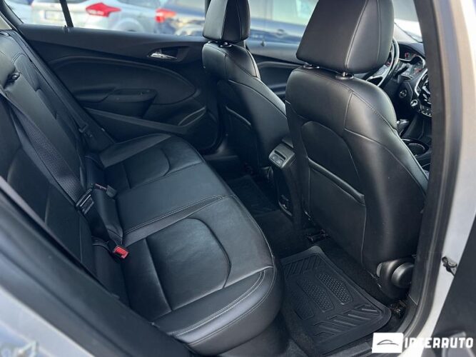 Chevrolet Cruze 43 interauto-car