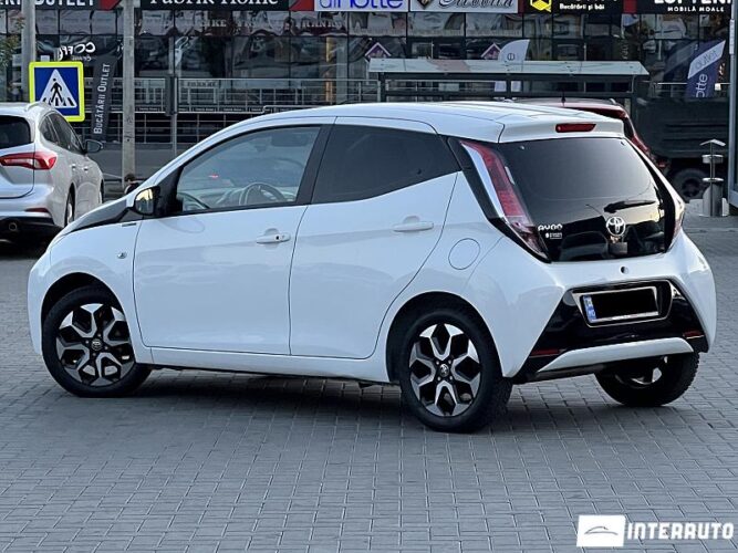 Toyota Aygo 33 interauto-car