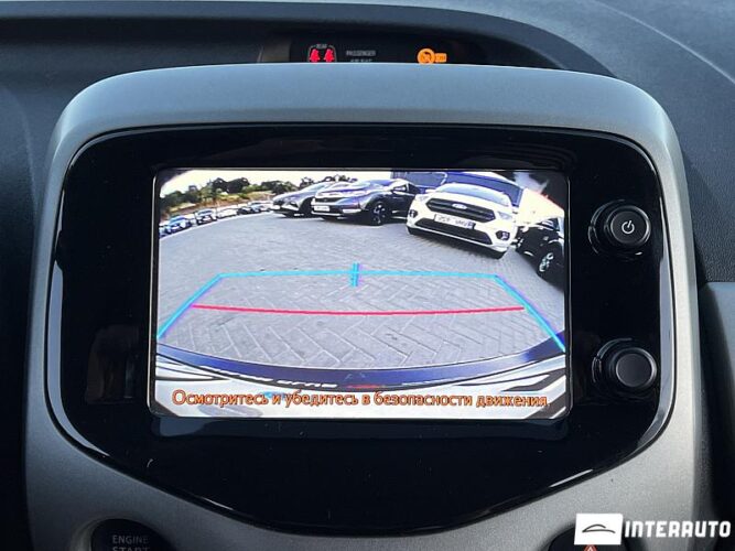 Toyota Aygo 38 interauto-car