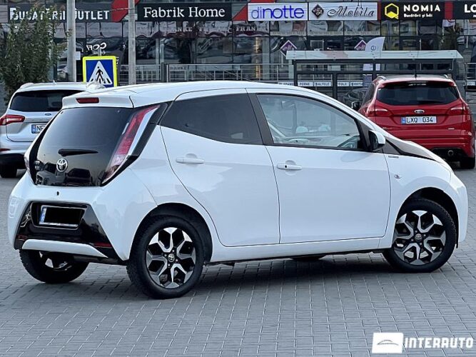 Toyota Aygo 32 interauto-car