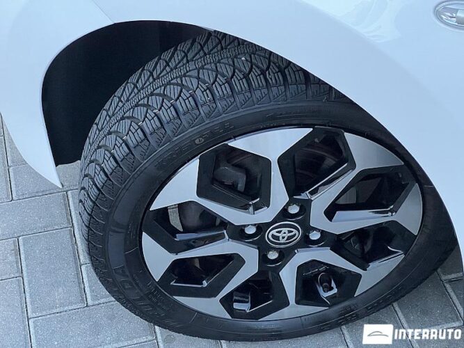 Toyota Aygo 44 interauto-car