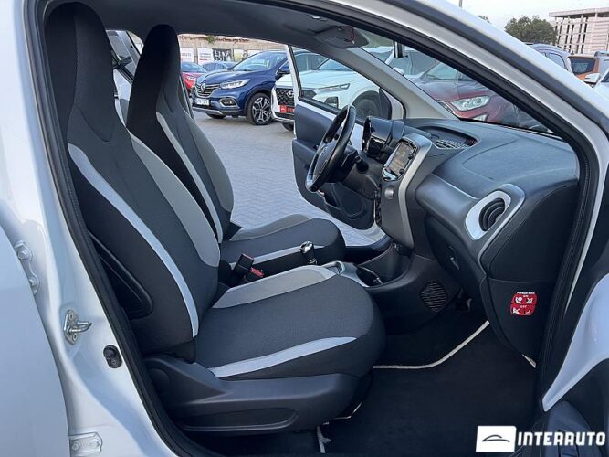 Toyota Aygo 43 interauto-car