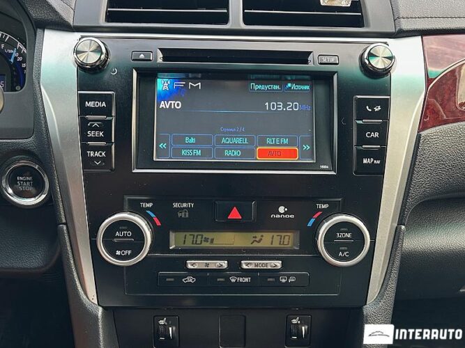 Toyota Camry 40 interauto-car