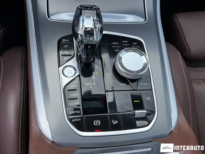 BMW X5 4.5e 47 interauto-car