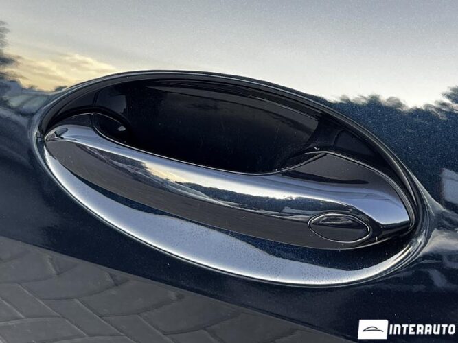 BMW X5 4.5e 56 interauto-car