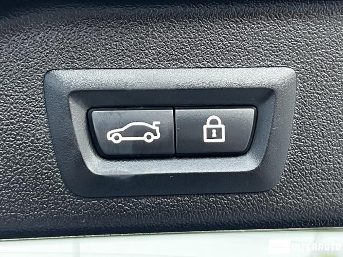 BMW X5 4.5e 54 interauto-car