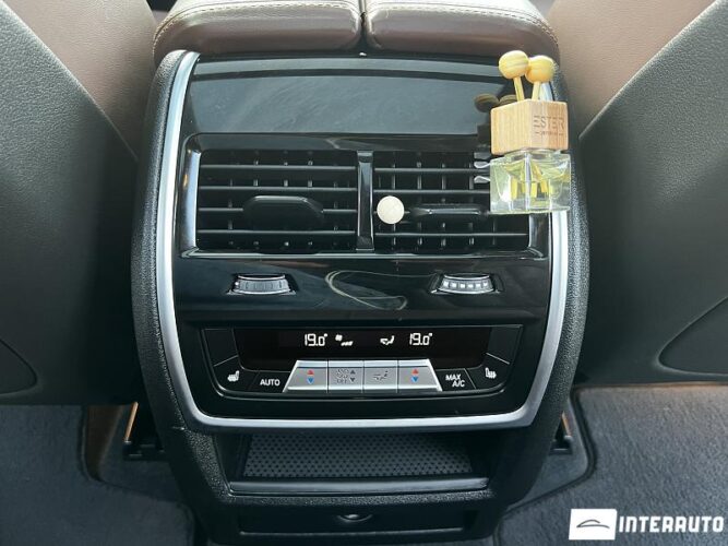 BMW X5 4.5e 52 interauto-car