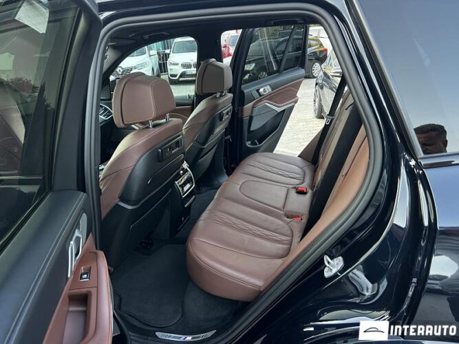 BMW X5 4.5e 42 interauto-car