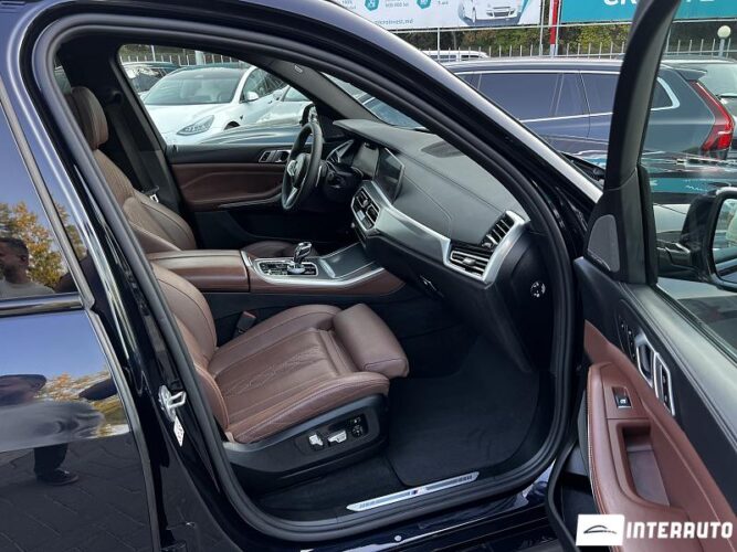 BMW X5 4.5e 40 interauto-car