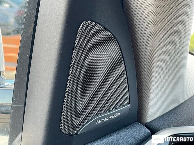 BMW X7 4.0i 42 interauto-car