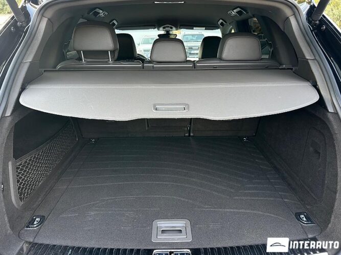 Porsche Cayenne 47 interauto-car