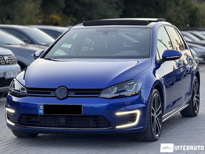 Volkswagen Golf GTE 30 interauto-car