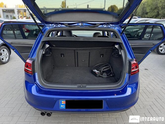 Volkswagen Golf GTE 48 interauto-car