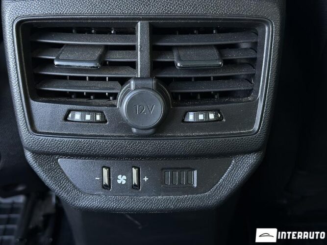 Peugeot 5008 51 interauto-car