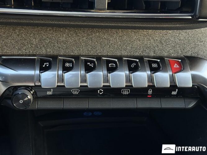 Peugeot 5008 45 interauto-car