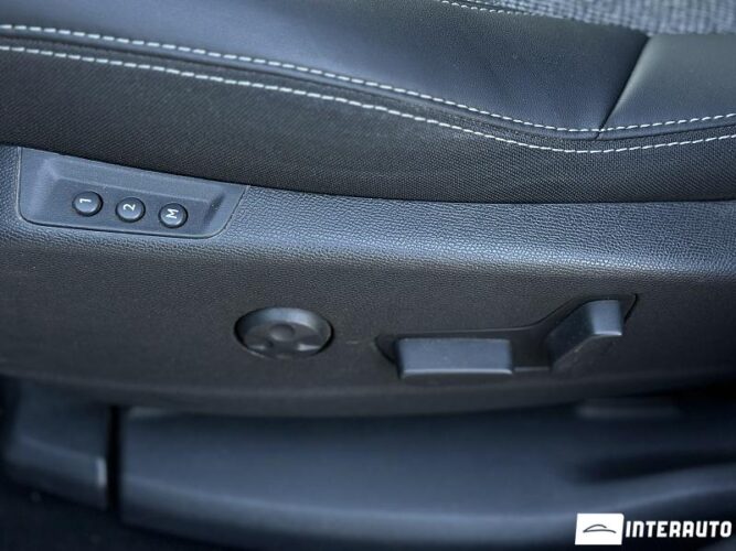 Peugeot 5008 50 interauto-car