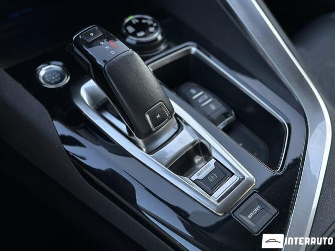 Peugeot 5008 46 interauto-car
